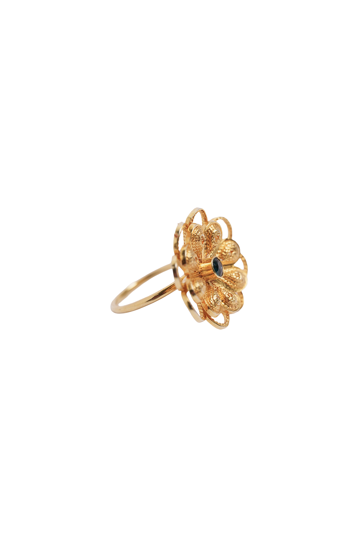 Astraea Sapphirine ring